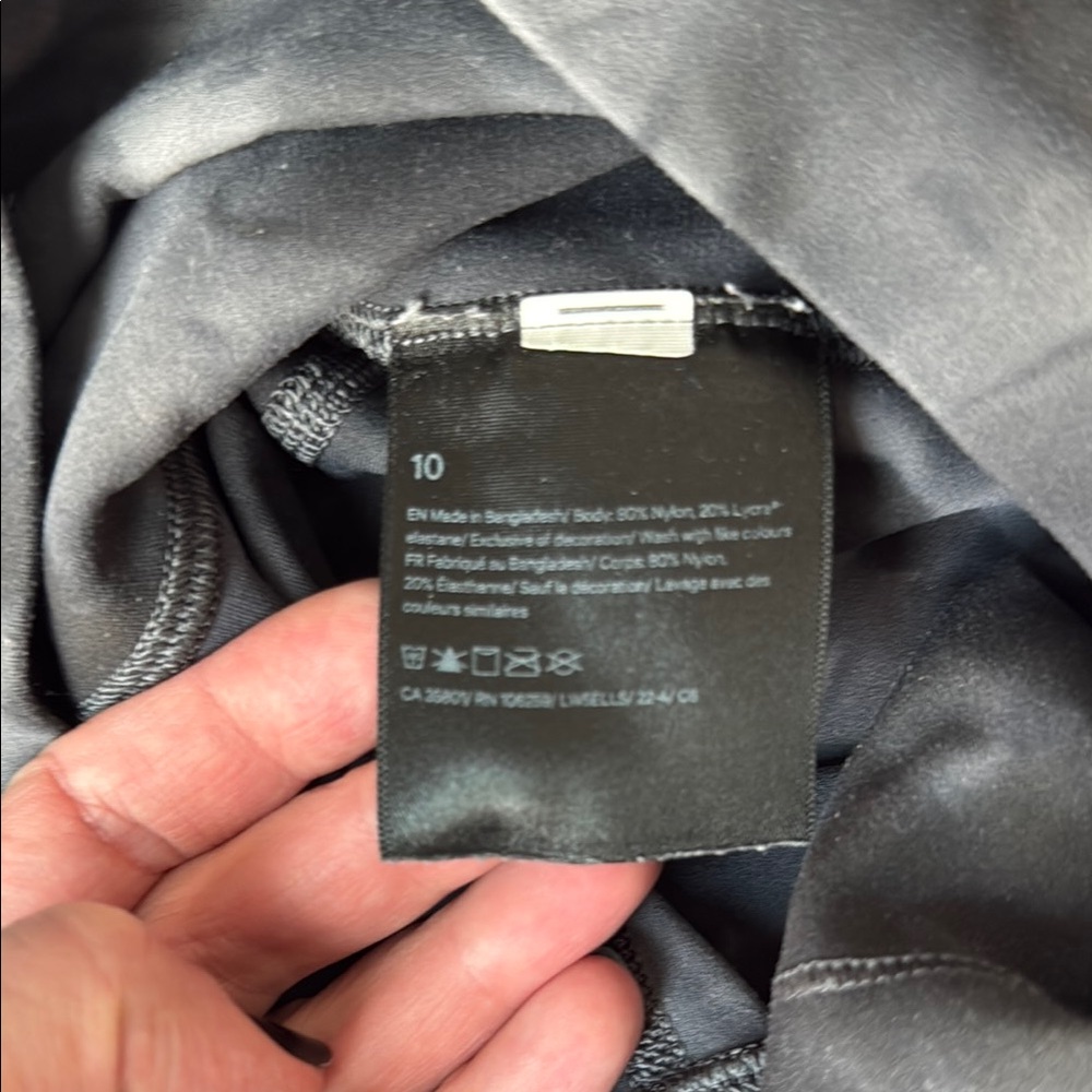 Lululemon Patterned and Black Leggings - Picture 2 of 5